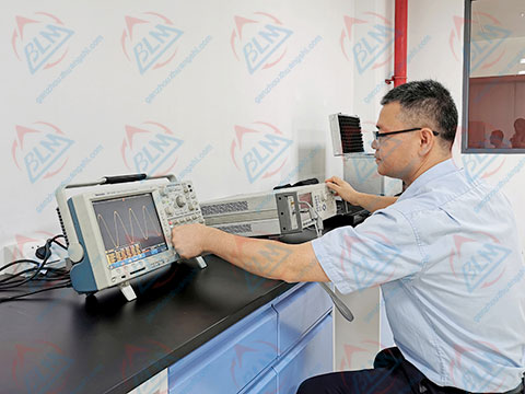 電磁儀器校準圖片 電磁儀器校準圖片